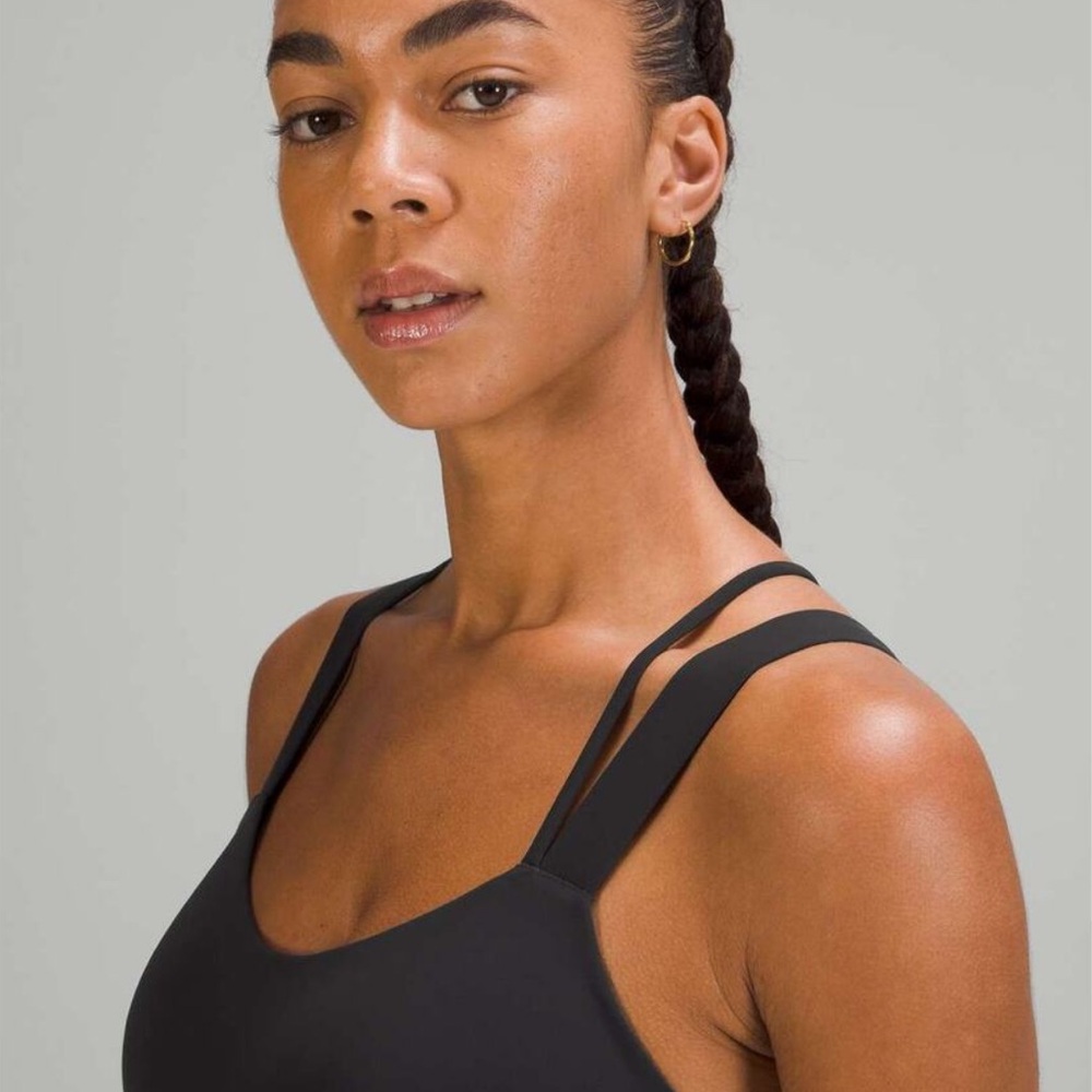 Lululemon Like a Cloud Bra Longline Size 8 Black
